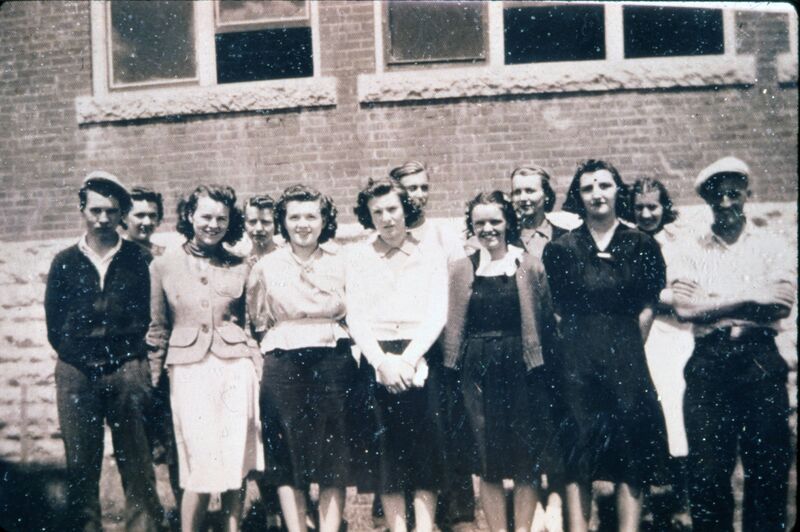 File:High School Graduates at Charleswood School, Charleswood, Winnipeg, Manitoba, 1939-1.jpg