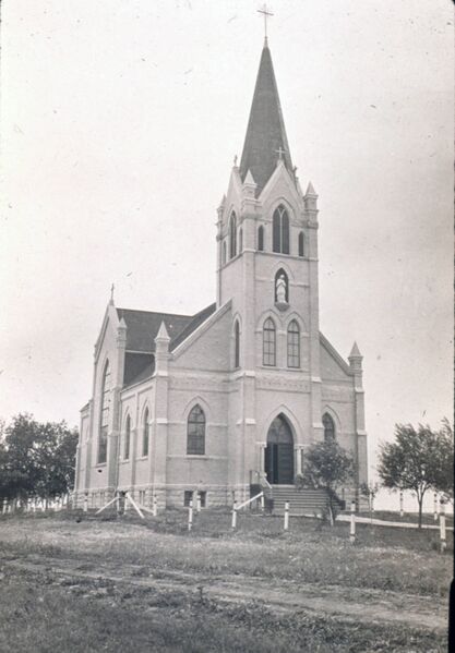 File:Exterior view of St. Charles Church, Charleswood, Winnipeg, Manitoba.jpg