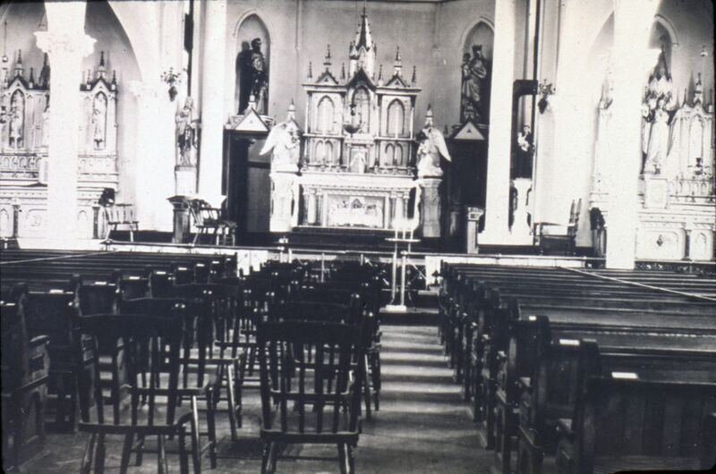 File:Interior view of St. Charles Church, Charleswood, Winnipeg, Manitoba.jpg