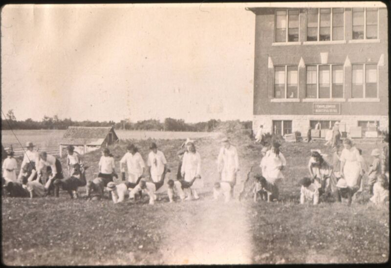 File:Charleswood Boys' and Girls' Fair, 1917.jpg